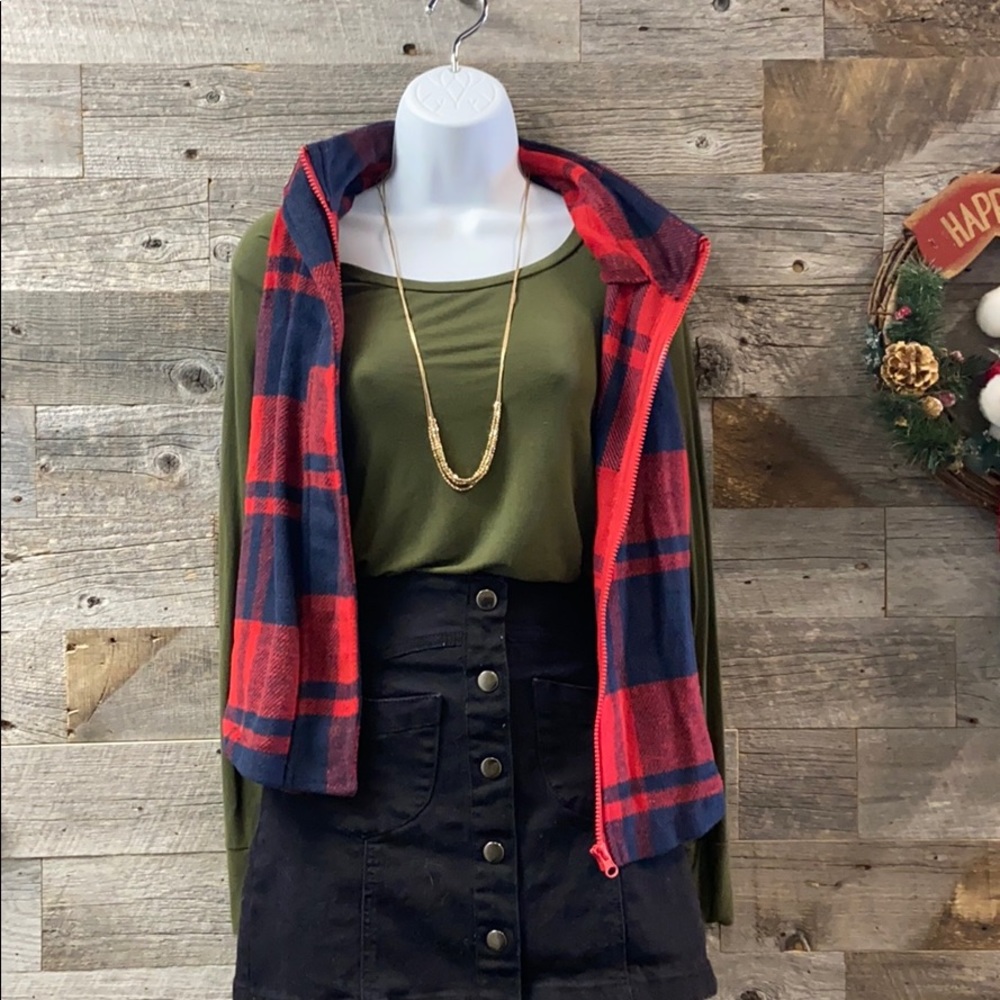 NWT!! Hooded flannel vest